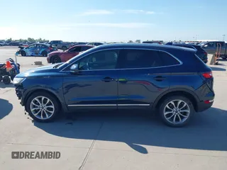 2017 Lincoln MKC Select with VIN 5LMCJ2C98HUL69590, listed as a IAAI auction lot 42291203 with 122,654 mi miles and . Bid and sale history available at DreamBid. Image 15.