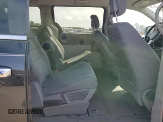 2010 Chrysler Town & Country Touring with VIN 2A4RR5D17AR392067, listed as a Copart auction lot 49026115 with 110,526 mi miles and Clean Title. Bid and sale history available at carsss.com. Image 11.