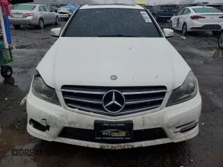 2014 Mercedes-Benz C-Class C 300 Sport with VIN WDDGF8AB8EG250876, listed as a Copart auction lot 47061165 with 211,142 mi miles and Clean Title. Bid and sale history available at carsss.com. Image 5.