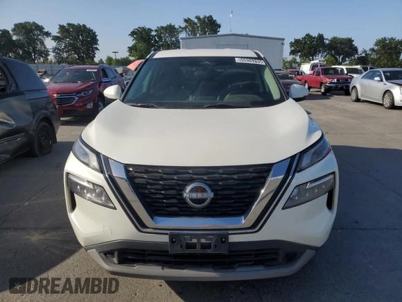2022 Nissan Rogue SV with VIN 5N1BT3BB3NC720653, listed as a Copart auction lot 55926295 with 60,210 mi miles and Clean Title. Bid and sale history available at DreamBid. Image 5.