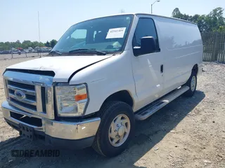2013 Ford Econoline Cargo Commercial z VIN 1FTNE2EW7DDA46178, wystawiony jako IAAI lot #42541409 z przebiegiem 269 178 mil mil oraz . Historia ofert i sprzedaży dostępna na DreamBid. Obrazek 17.
