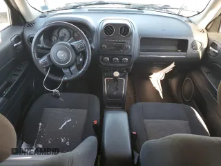 2014 Jeep Patriot Latitude with VIN 1C4NJRFB0ED816593, listed as a Copart auction lot 46106305 with 71,589 mi miles and Non Repairable. Bid and sale history available at carsss.com. Image 8.