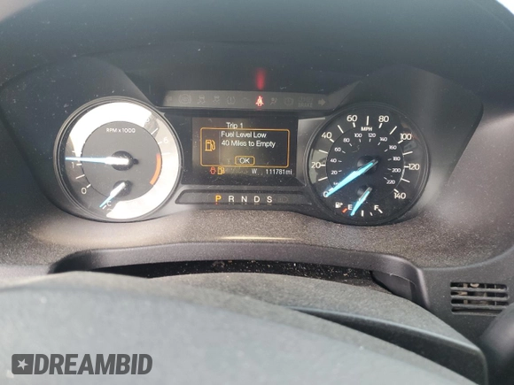 2017 Ford Explorer z VIN 1FM5K8BH0HGC65307, wystawiony jako Copart lot #52743665 z przebiegiem 111 781 mil mil oraz Szkoda całkowita • Salvage title. Historia ofert i sprzedaży dostępna na DreamBid. Obrazek 9.