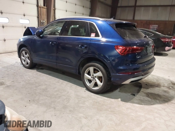 2022 Audi Q3 Premium with VIN WA1AUCF37N1031236, listed as a IAAI auction lot 41453286 with 27,427 mi miles. Bid and sale history available at carsss.com. Image 3.