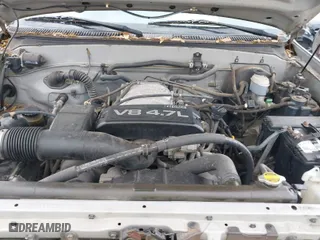 2002 Toyota Tundra SR5 with VIN 5TBRT34102S317322, listed as a IAAI auction lot 41907115 with 192,277 mi miles. Bid and sale history available at carsss.com. Image 10.