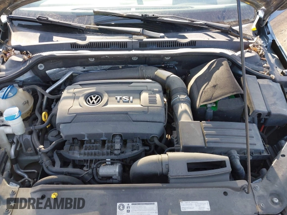 2015 Volkswagen Jetta SE z VIN 3VWD17AJ2FM203540, wystawiony jako IAAI lot #41764738 z przebiegiem Nie podano mil oraz . Historia ofert i sprzedaży dostępna na DreamBid. Obrazek 10.