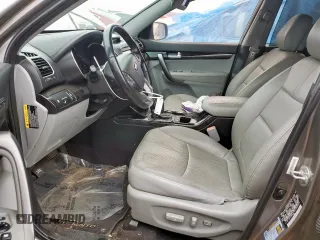 2015 Kia Sorento SX with VIN 5XYKW4A78FG564878, listed as a Copart auction lot 86827054 with 166,215 mi miles and Clean title. Bid and sale history available at DreamBid. Image 7.