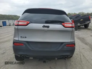 2014 Jeep Cherokee Latitude z VIN 1C4PJMCS6EW286568, wystawiony jako Copart lot #54754525 z przebiegiem 164 130 mil mil oraz Szkoda całkowita • Salvage title. Historia ofert i sprzedaży dostępna na DreamBid. Obrazek 6.