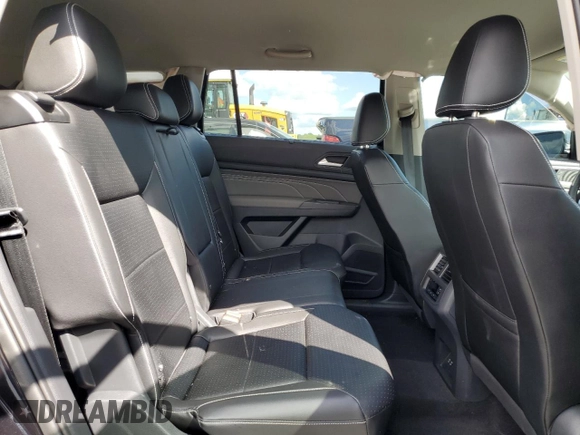 2023 Volkswagen Atlas SE z VIN 1V2HP2CA7PC550740, wystawiony jako Copart lot #55837705 z przebiegiem 15 376 mil mil oraz Szkoda całkowita • Salvage title. Historia ofert i sprzedaży dostępna na DreamBid. Obrazek 11.