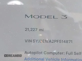 2023 Tesla Model 3 z VIN 5YJ3E1EA2PF514871, wystawiony jako IAAI lot #41703073 z przebiegiem 21 227 mil mil oraz . Historia ofert i sprzedaży dostępna na DreamBid. Obrazek 15.