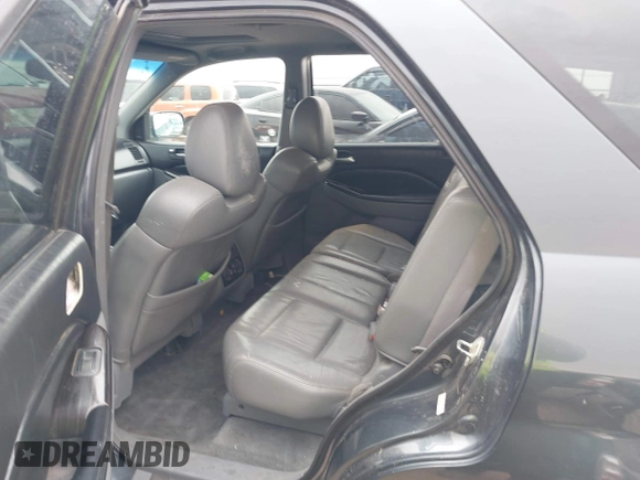 2006 Acura MDX Touring w/Navi with VIN 2HNYD18876H523408, listed as a IAAI auction lot 41756670 with 219,796 mi miles. Bid and sale history available at carsss.com. Image 8.