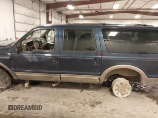 2004 Ford Excursion Eddie Bauer с VIN 1FMSU45P54EC74728, выставлен на аукционе IAAI как лот 41269722 с пробегом 372 635 миль миль и . История ставок и продаж доступна на DreamBid. Изображение 14.