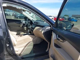 2016 Nissan Rogue SV with VIN KNMAT2MV8GP695049, listed as a IAAI auction lot 41826587 with 220,507 mi miles. Bid and sale history available at carsss.com. Image 5.