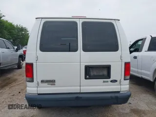 2014 Ford Econoline Passenger XL with VIN 1FBNE3BL7EDA33078, listed as a IAAI auction lot 41938472 with 191,745 mi miles. Bid and sale history available at carsss.com. Image 16.