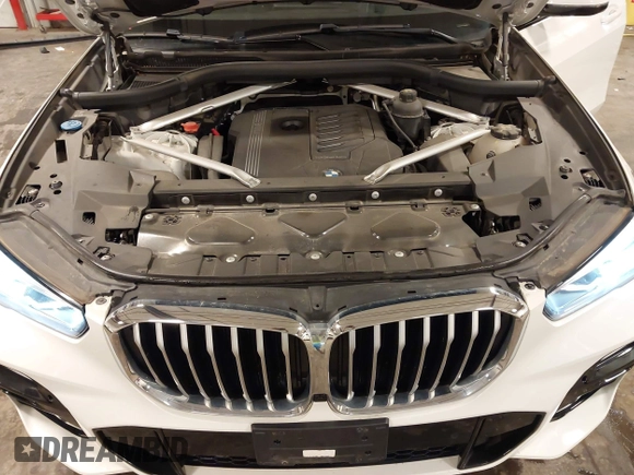 2020 BMW X5 xDrive40i with VIN 5UXCR6C01LLL66648, listed as a IAAI auction lot 42372631 with 59,770 mi miles and . Bid and sale history available at DreamBid. Image 10.