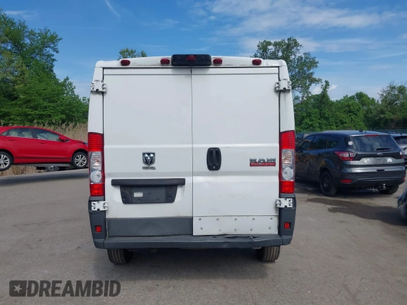 2017 Ram ProMaster Cargo with VIN 3C6TRVNG7HE532572, listed as a IAAI auction lot 42131023 with 82,963 mi miles and . Bid and sale history available at carsss.com. Image 17.