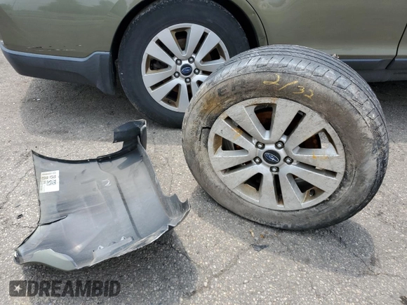 2015 Subaru Outback Premium with VIN 4S4BSAFC5F3306222, listed as a Copart auction lot 60861585 with 217,599 mi miles and Salvage title. Bid and sale history available at DreamBid. Image 13.