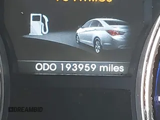 2014 Hyundai Sonata Limited with VIN 5NPEC4AB9EH834587, listed as a IAAI auction lot 41751055 with 193,959 mi miles and . Bid and sale history available at DreamBid. Image 12.