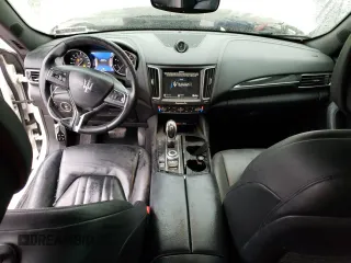 2018 Maserati Levante S with VIN ZN661YUA2JX299328, listed as a Copart auction lot 42478323 with 74,424 mi miles. Bid and sale history available at carsss.com. Image 8.