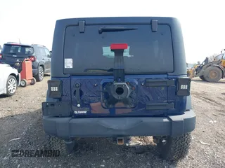 2013 Jeep Wrangler Unlimited Rubicon with VIN 1C4BJWFGXDL502435, listed as a IAAI auction lot 41937642 with 83,817 mi miles and . Bid and sale history available at DreamBid. Image 16.