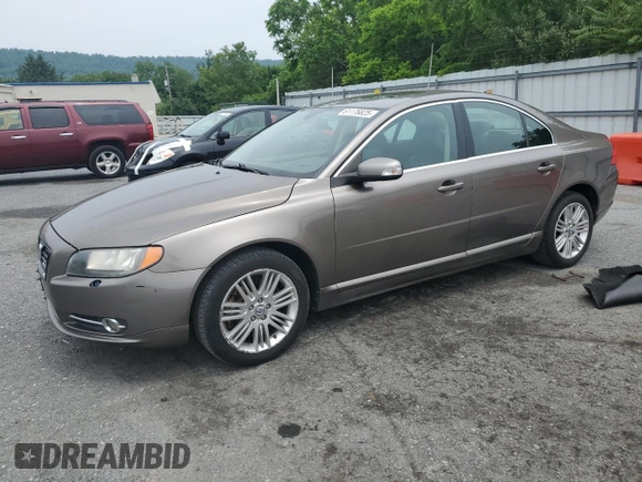 2007 Volvo S80 V8 z VIN YV1AH852071020057, wystawiony jako Copart lot #61176825 z przebiegiem 1 185 225 mil mil oraz Czysty tytuł • Clean title. Historia ofert i sprzedaży dostępna na DreamBid. Obrazek 1.