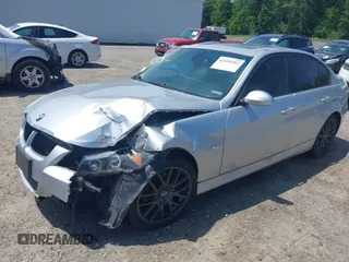 2008 BMW 3 Series 328xi with VIN WBAVC73518KX92542, listed as a IAAI auction lot 42494583 with 152,138 mi miles and . Bid and sale history available at DreamBid. Image 2.