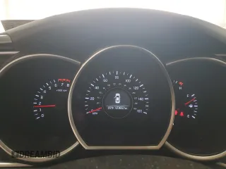 2015 Kia Optima LX z VIN KNAGM4A78F5616317, wystawiony jako Copart lot #58514075 z przebiegiem 123 657 mil mil oraz Szkoda całkowita • Salvage title. Historia ofert i sprzedaży dostępna na DreamBid. Obrazek 9.