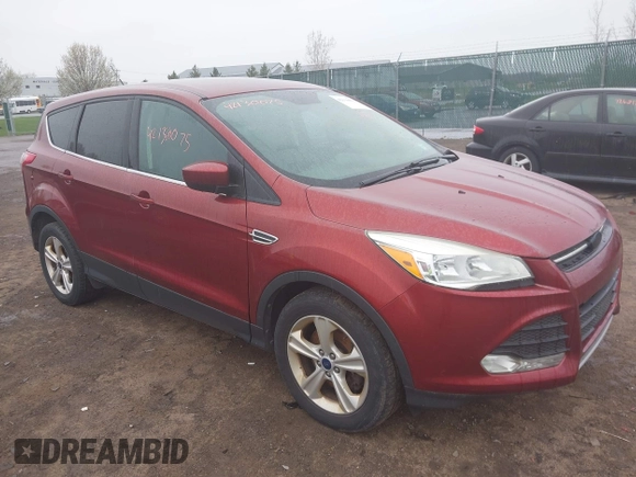2014 Ford Escape SE with VIN 1FMCU9G97EUC50213, listed as a IAAI auction lot 42130075 with 235,406 mi miles. Bid and sale history available at carsss.com. Image 1.