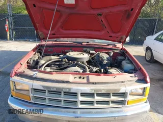 1991 Dodge Dakota "S" with VIN 1B7FL26X4MS257044, listed as a IAAI auction lot 42038980 with 120,127 mi miles. Bid and sale history available at carsss.com. Image 10.