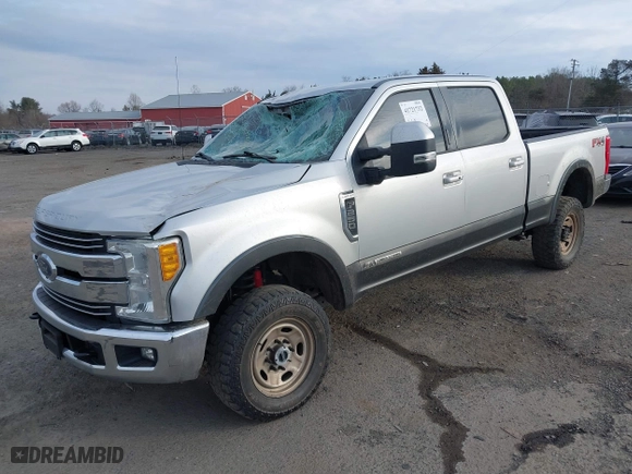 2017 Ford Super Duty F-250 SRW Lariat with VIN 1FT7W2BT2HEB50805, listed as a IAAI auction lot 41721732 with 192,857 mi miles. Bid and sale history available at carsss.com. Image 17.