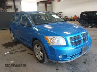 2008 Dodge Caliber SXT z VIN 1B3HB48B48D786465, wystawiony jako IAAI lot #42163432 z przebiegiem 172 099 mil mil oraz . Historia ofert i sprzedaży dostępna na DreamBid. Obrazek 1.