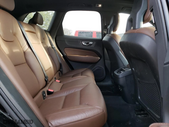 2018 Volvo XC60 Inscription with VIN YV4102RL9J1086172, listed as a Copart auction lot 68885162 with 96,375 mi miles. Bid and sale history available at carsss.com. Image 11.
