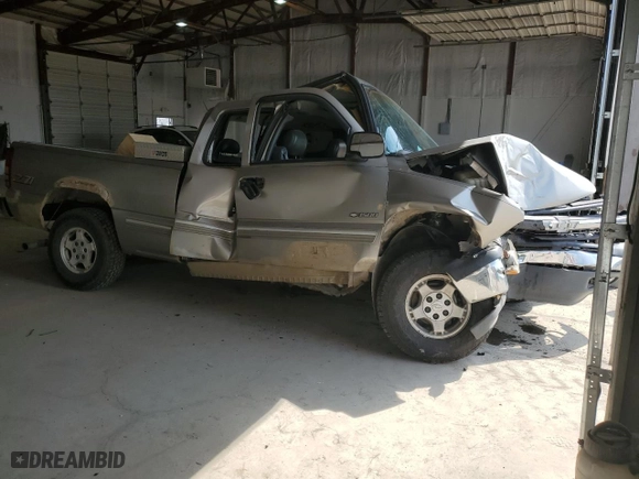 1999 Chevrolet Silverado 1500 LT with VIN 2GCEK19T9X1206323, listed as a Copart auction lot 49219335 with 0 mi miles and Salvage Title. Bid and sale history available at carsss.com. Image 4.