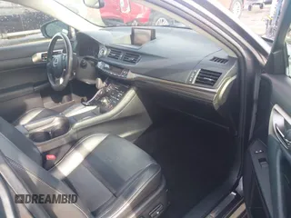 2014 Lexus CT 200h с VIN JTHKD5BH5E2179191, выставлен на аукционе IAAI как лот 42205261 с пробегом 105 856 миль миль и . История ставок и продаж доступна на DreamBid. Изображение 5.