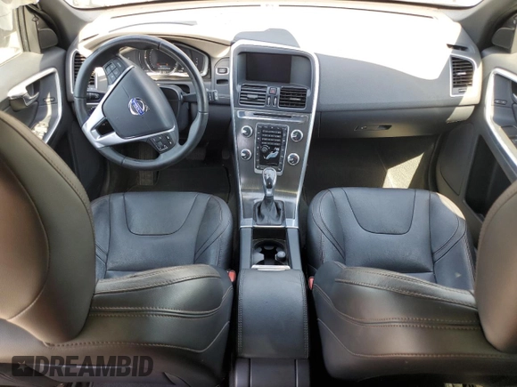 2016 Volvo XC60 T6 Drive-E z VIN YV449MDK9G2784944, wystawiony jako Copart lot #57964524 z przebiegiem 76 139 mil mil oraz Szkoda całkowita • Salvage title. Historia ofert i sprzedaży dostępna na DreamBid. Obrazek 8.