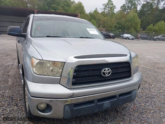 2008 Toyota Tundra 2WD Truck with VIN 5TFRV54108X038274, listed as a IAAI auction lot 40826520 with NaN miles. Bid and sale history available at carsss.com. Image 12.