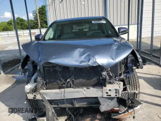 2018 Toyota Highlander LE z VIN 5TDZZRFH8JS235257, wystawiony jako Copart lot #56845205 z przebiegiem 136 194 mil mil oraz Szkoda całkowita • Salvage title. Historia ofert i sprzedaży dostępna na DreamBid. Obrazek 5.