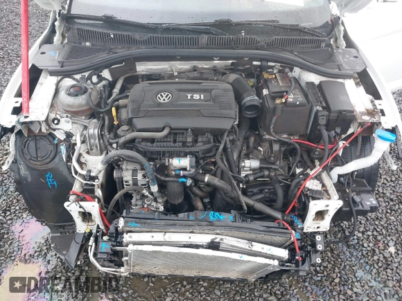 2019 Volkswagen Jetta GLI S z VIN 3VW6T7BU2KM202992, wystawiony jako IAAI lot #40896812 z przebiegiem 44 348 mil mil oraz . Historia ofert i sprzedaży dostępna na DreamBid. Obrazek 10.