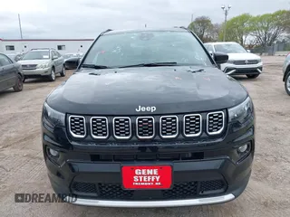 2025 Jeep Compass Limited with VIN 3C4NJDCN3ST541115, listed as a IAAI auction lot 42125338 with 2,065 mi miles and . Bid and sale history available at DreamBid. Image 12.