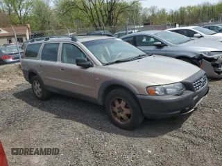 2004 Volvo V70 XC70 with VIN YV1SZ59H641169454, listed as a Copart auction lot 53650635 with 0 mi miles and Salvage Title. Bid and sale history available at carsss.com. Image 4.