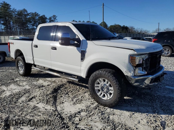 2018 Ford Super Duty F-250 SRW XL with VIN 1FT7W2B68JEB39324, listed as a Copart auction lot 45451375 with 268,879 mi miles and Salvage Title. Bid and sale history available at carsss.com. Image 4.