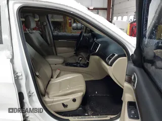 2017 Jeep Grand Cherokee Limited with VIN 1C4RJFBG3HC760581, listed as a IAAI auction lot 41070420 with 103,385 mi miles. Bid and sale history available at carsss.com. Image 5.