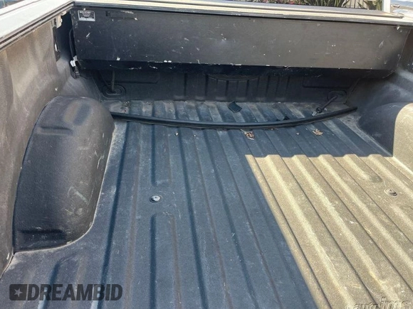 2017 Ford F-150 XL with VIN 1FTEW1EG2HKC35838, listed as a IAAI auction lot 41950663 with 126,851 mi miles and . Bid and sale history available at DreamBid. Image 1.