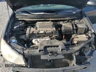 2009 Hyundai Elantra SE z VIN KMHDU46D39U608524, wystawiony jako Copart lot #57435405 z przebiegiem 216 619 mil mil oraz Szkoda całkowita • Salvage title. Historia ofert i sprzedaży dostępna na DreamBid. Obrazek 11.
