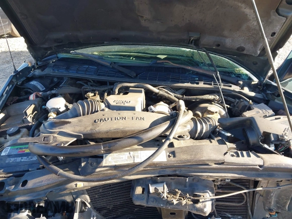 2003 Chevrolet S-10 with VIN 1GCCS19H038283804, listed as a IAAI auction lot 42018334 with 171,940 mi miles and . Bid and sale history available at DreamBid. Image 10.