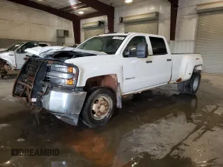 2015 Chevrolet Silverado 3500HD Work Truck with VIN 1GC4KYC80FF113447, listed as a Copart auction lot 76720004 with 174,663 mi miles and Clean Title. Bid and sale history available at carsss.com. Image 1.