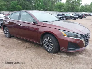 2023 Nissan Altima SV z VIN 1N4BL4DW9PN346282, wystawiony jako IAAI lot #41948924 z przebiegiem 51 212 mil mil oraz . Historia ofert i sprzedaży dostępna na DreamBid. Obrazek 1.