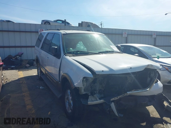 2004 Ford Expedition Eddie Bauer with VIN 1FMPU17L64LB55970, listed as a IAAI auction lot 41883203 with 319,583 mi miles. Bid and sale history available at carsss.com. Image 1.