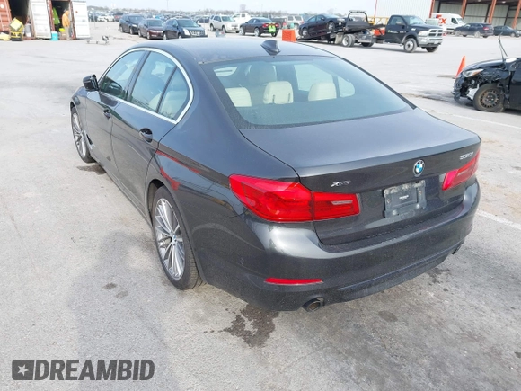2019 BMW 5 Series 530i xDrive with VIN WBAJA7C5XKWW31983, listed as a IAAI auction lot 41893477 with 127,535 mi miles and . Bid and sale history available at DreamBid. Image 3.