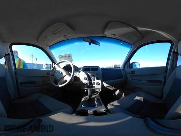 2008 Ford Escape XLT with VIN 1FMCU93178KA09476, listed as a IAAI auction lot 41556200 with 190,149 mi miles. Bid and sale history available at carsss.com. Image 18.